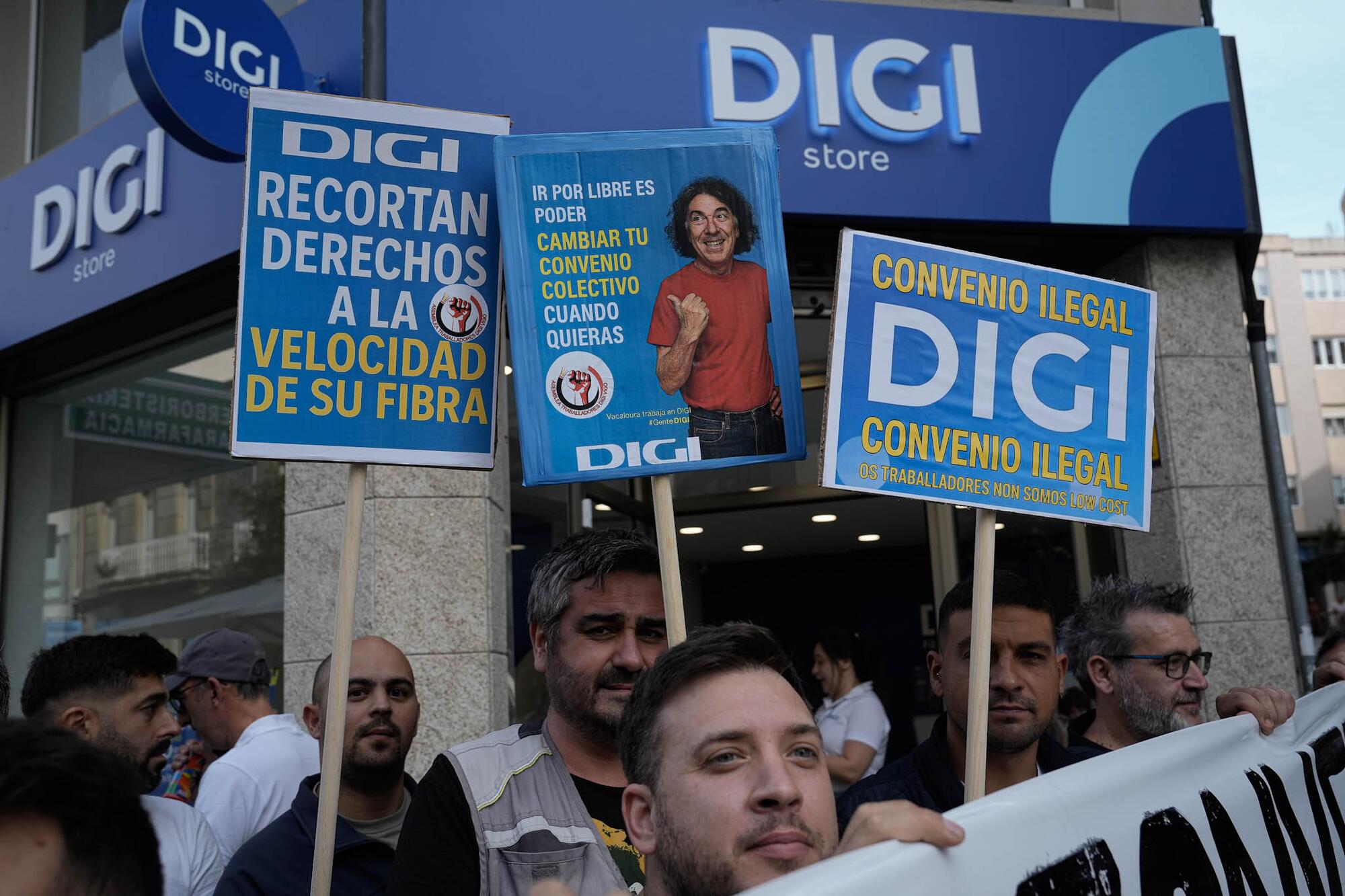 Galería Protestas DIGI Vigo 12/09/2025 - 1